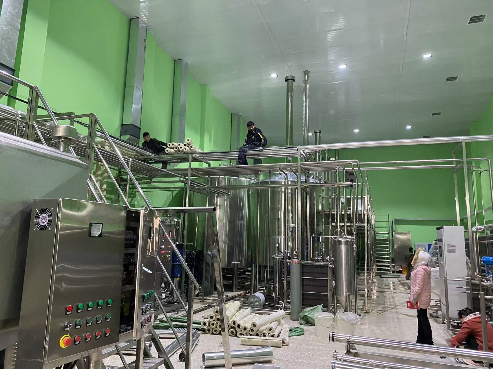环翠精酿啤酒设备厂—精酿啤酒设备制造：传承工艺与创新科技的交融
